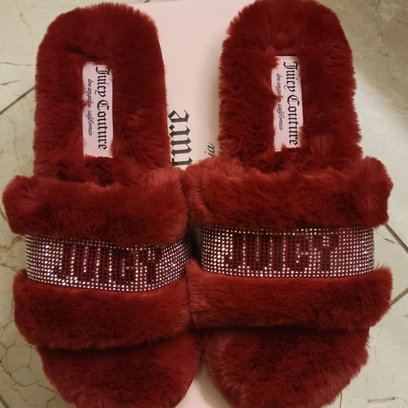 Juicy Couture Burgundy Gemstone Slipper Sandal - Picture 2 of 4